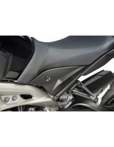 PUIG PANNELLI LATERALI YAMAHA MT-09 2013 CARBON LOOK vendita online Como